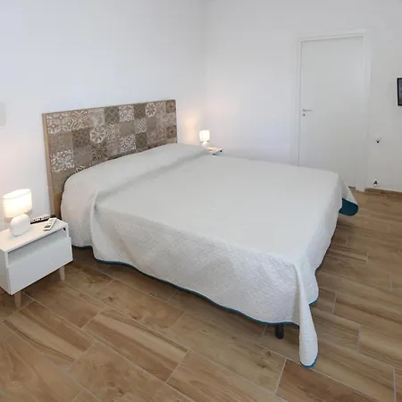 Aurora Apartament Giardini-Naxos